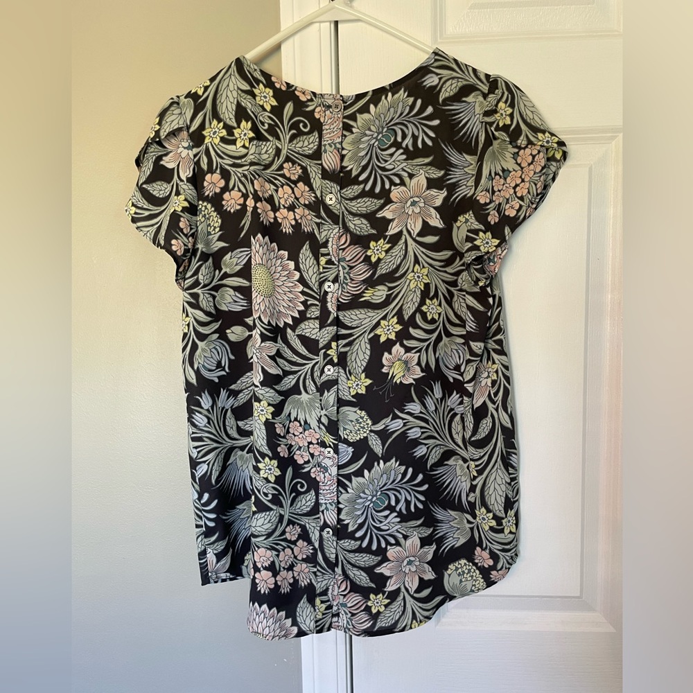 Loft blouse- small - Picture 3 of 4